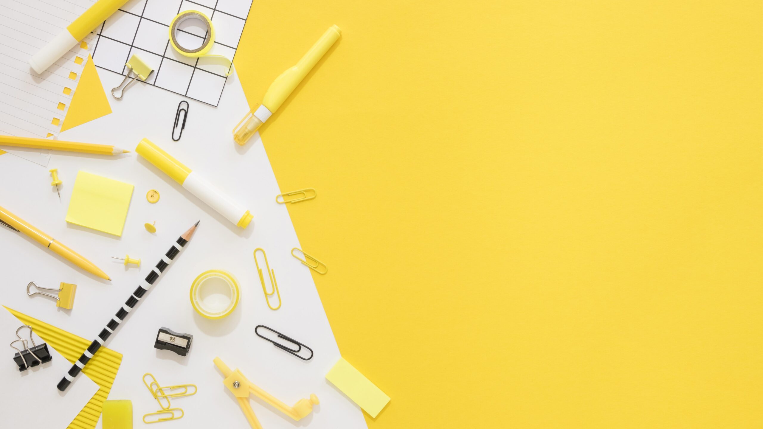 flat-lay-office-stationery-with-copy-space-paper-clips