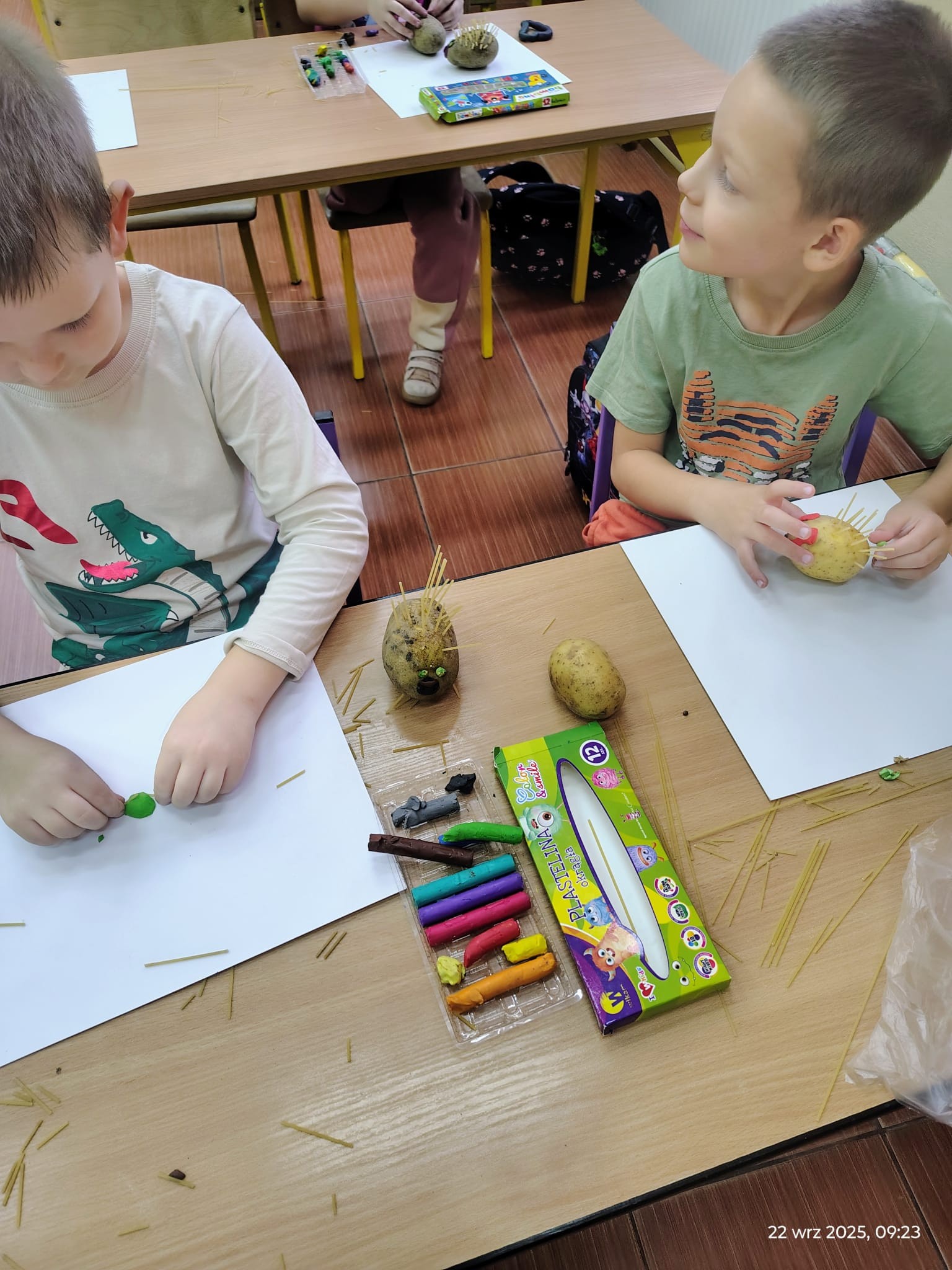 556649239_1355393692886863_4573882495209956955_n