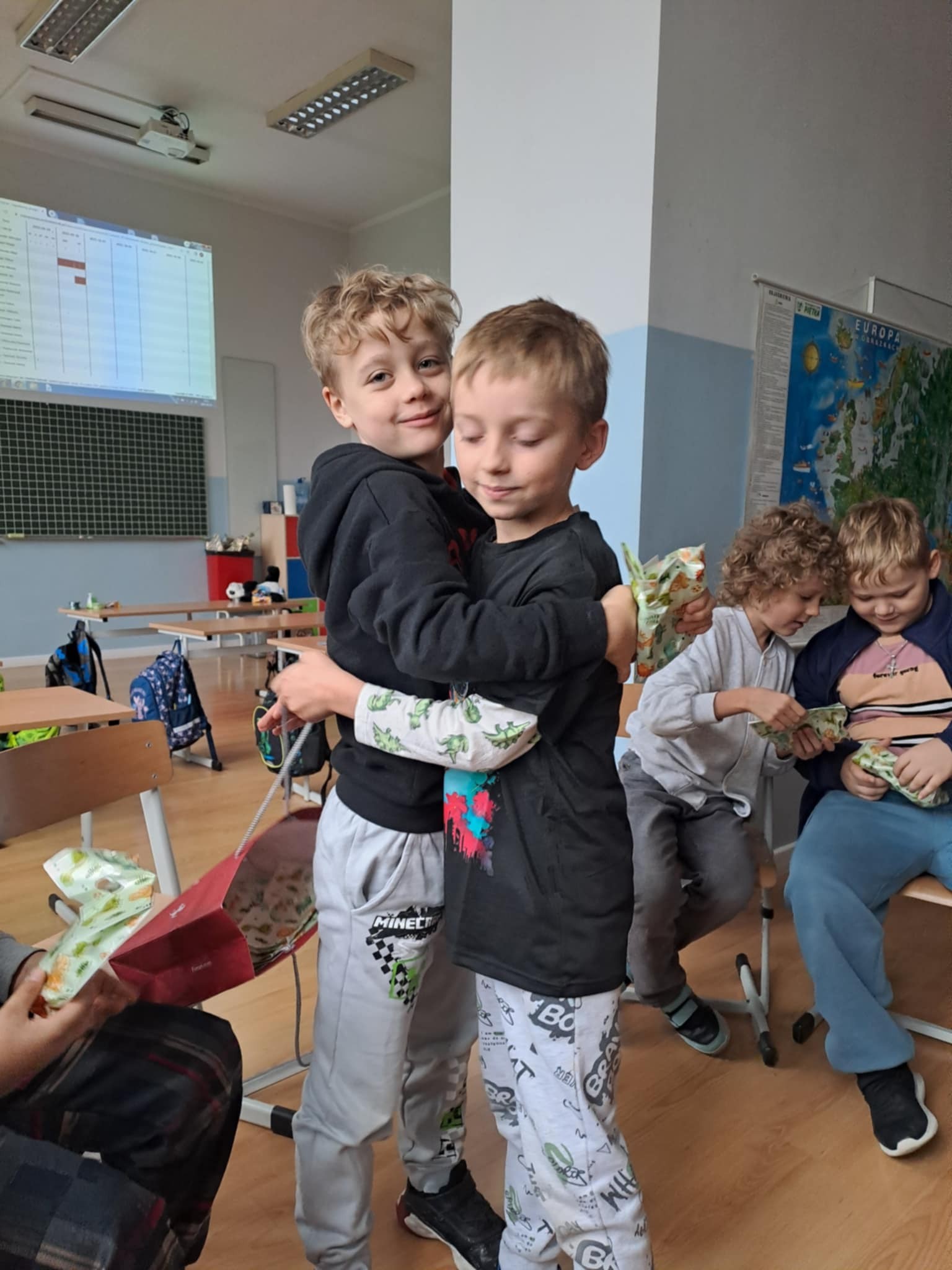 557995070_1356451772781055_7672387124227130342_n