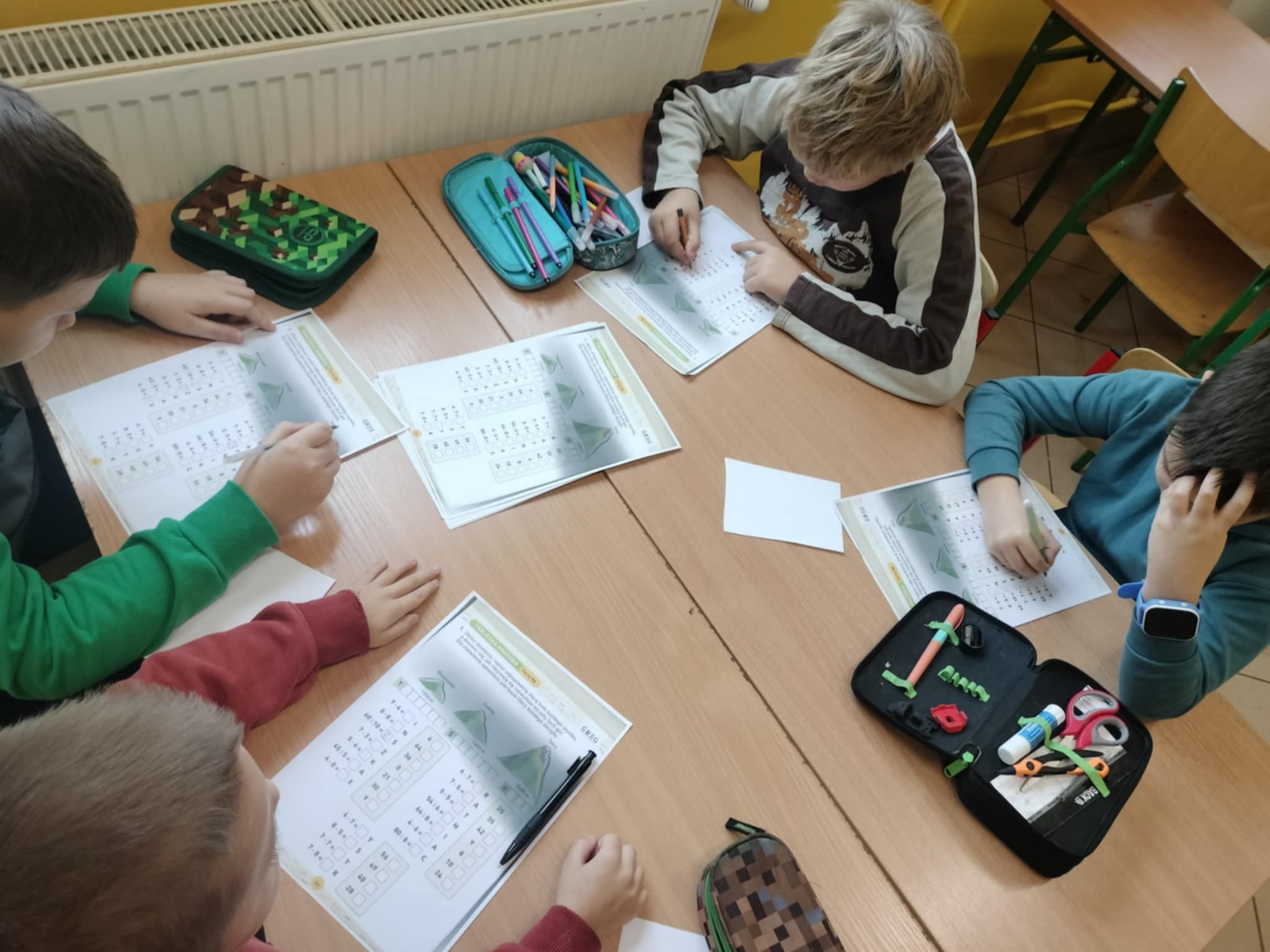 571241907_1377193284040237_4485906339205443437_n