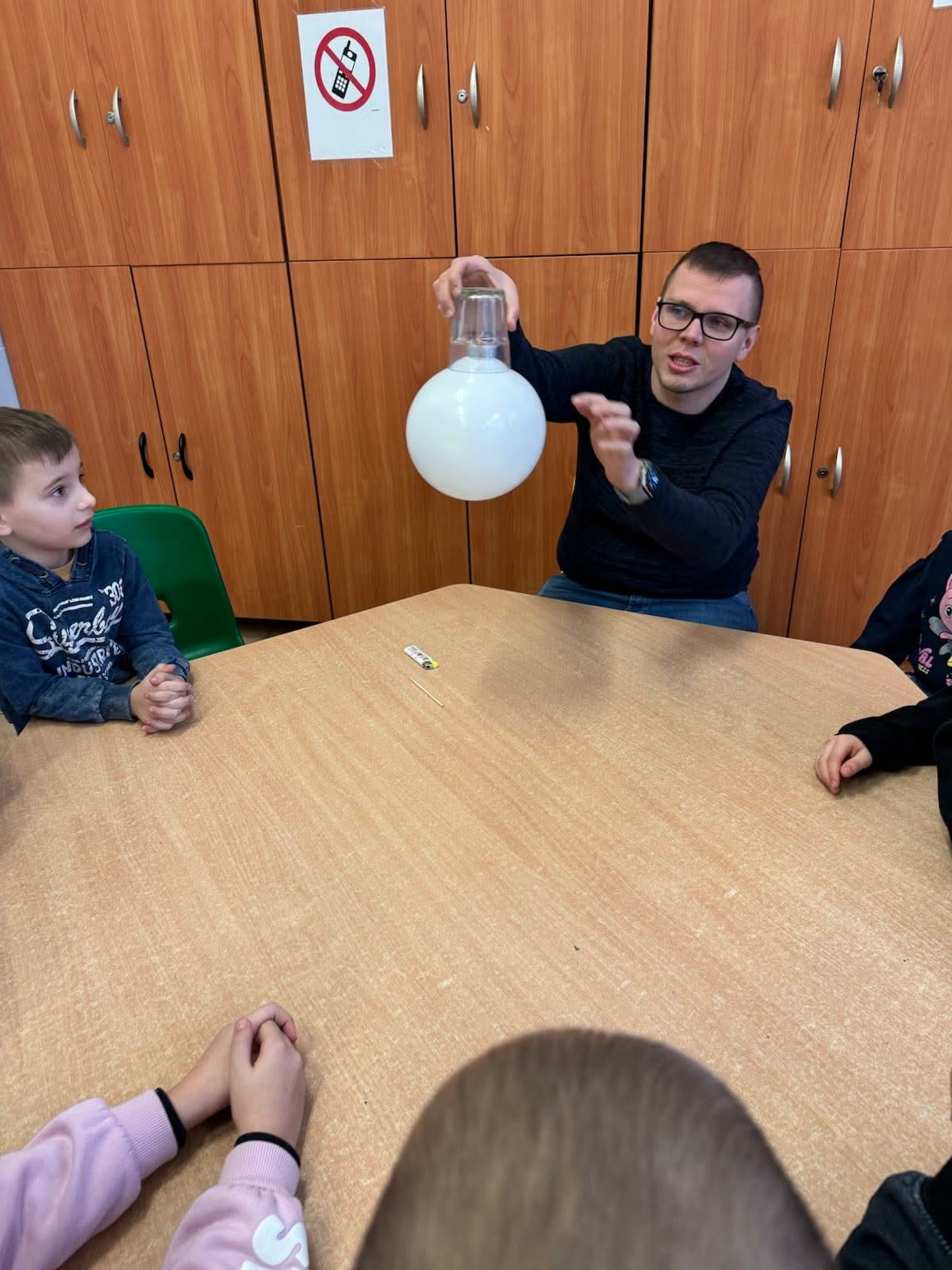 627504257_1460279502398281_7887463946214952197_n